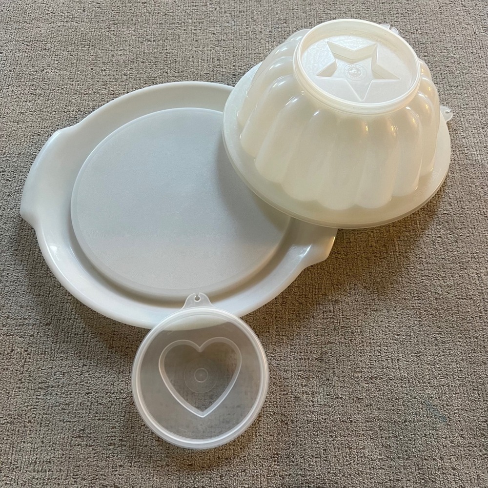 Tupperware Jel-Ring Jello Mold Set Sheer White Star Heart Tulip Tree 632-9 Lid